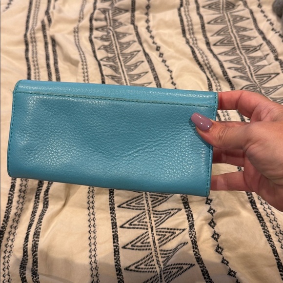 Michael Kors Turquoise Wallet with Logo Accent gold MK designer - Picture 4 of 4